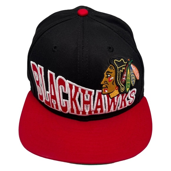 NEW ERA • Men’s Chicago Blackhawks Hockey NHL Black and Red Snapback Cap Hat - Picture 7 of 9